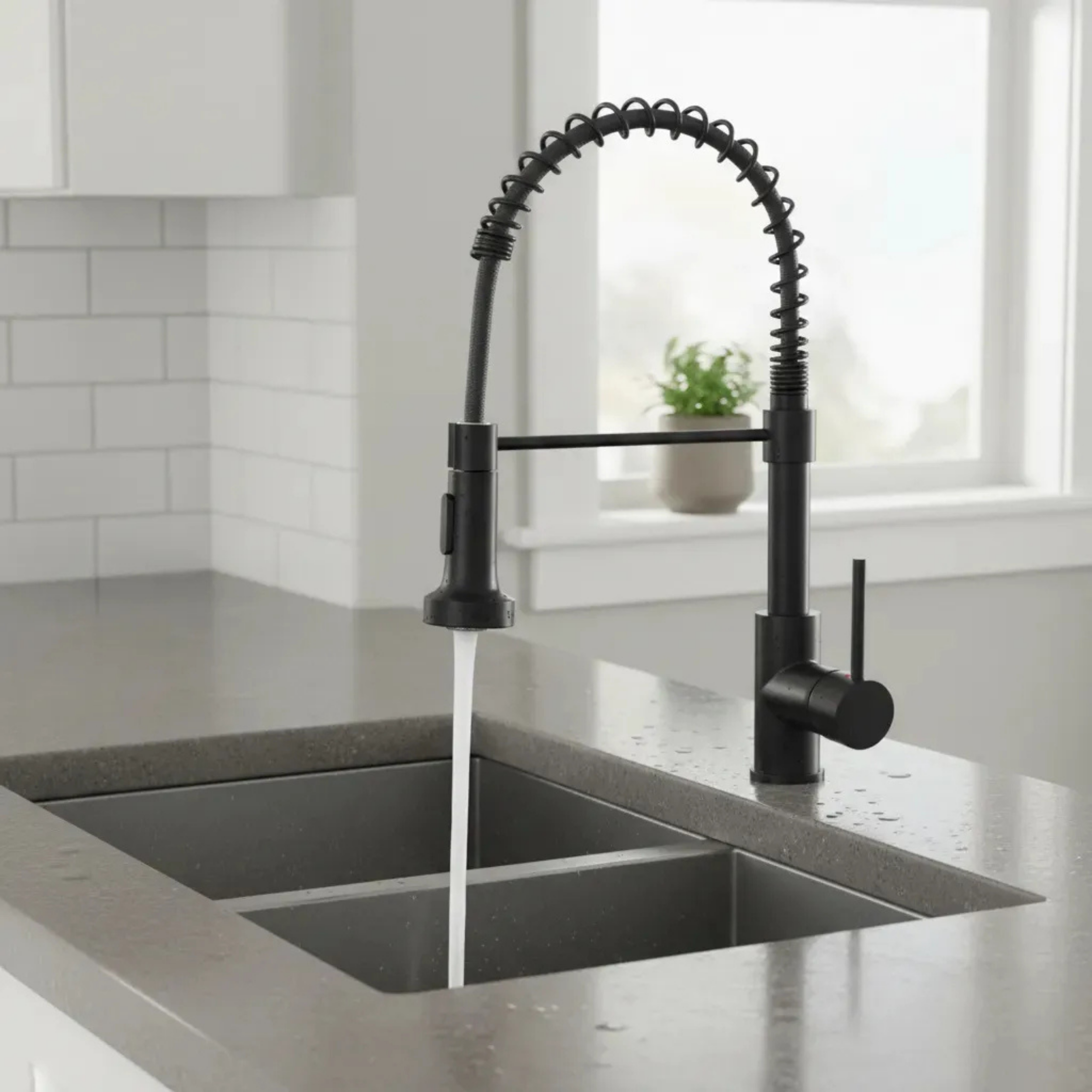 LLAVE MONOMANDO LAVAPLATOS PROFESIONAL EXTRAÍBLE FLEXIBLE FRÍA Y CALIENTE
