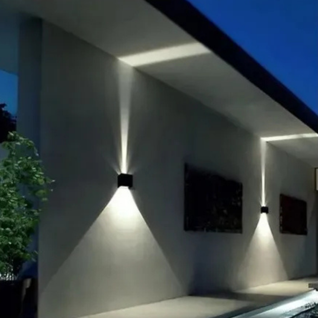 LUZ FOCO APLIQUE PARA PARED LED EXTERIOR -NEGRO