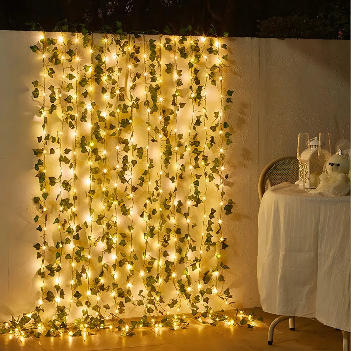 CORTINA LED SOLAR 3X3 M- 300 LED IP65 LUZ AMARILLA CÁLIDA