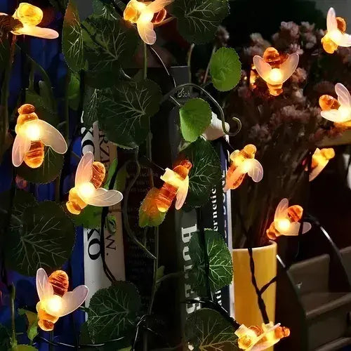 GUIRNALDA SOLAR DE ABEJAS LED CON 30 LUCES CÁLIDAS - 5 METROS PARA EXTERIOR