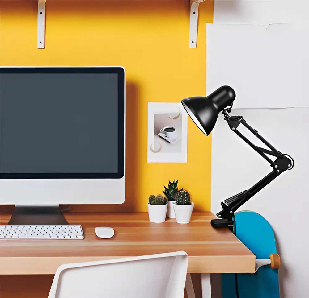 LÁMPARA FLEXIBLE DE ESCRITORIO PARA ESTUDIO Y DIBUJO CON CLIP -NEGRA