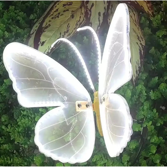 MARIPOSA GRANDE LED CON MOVIMIENTO LUZ CÁLIDA PARA EXTERIORES